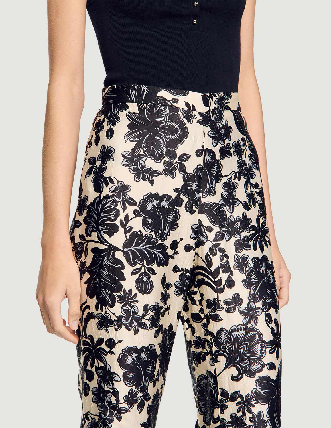 Ecru / Black