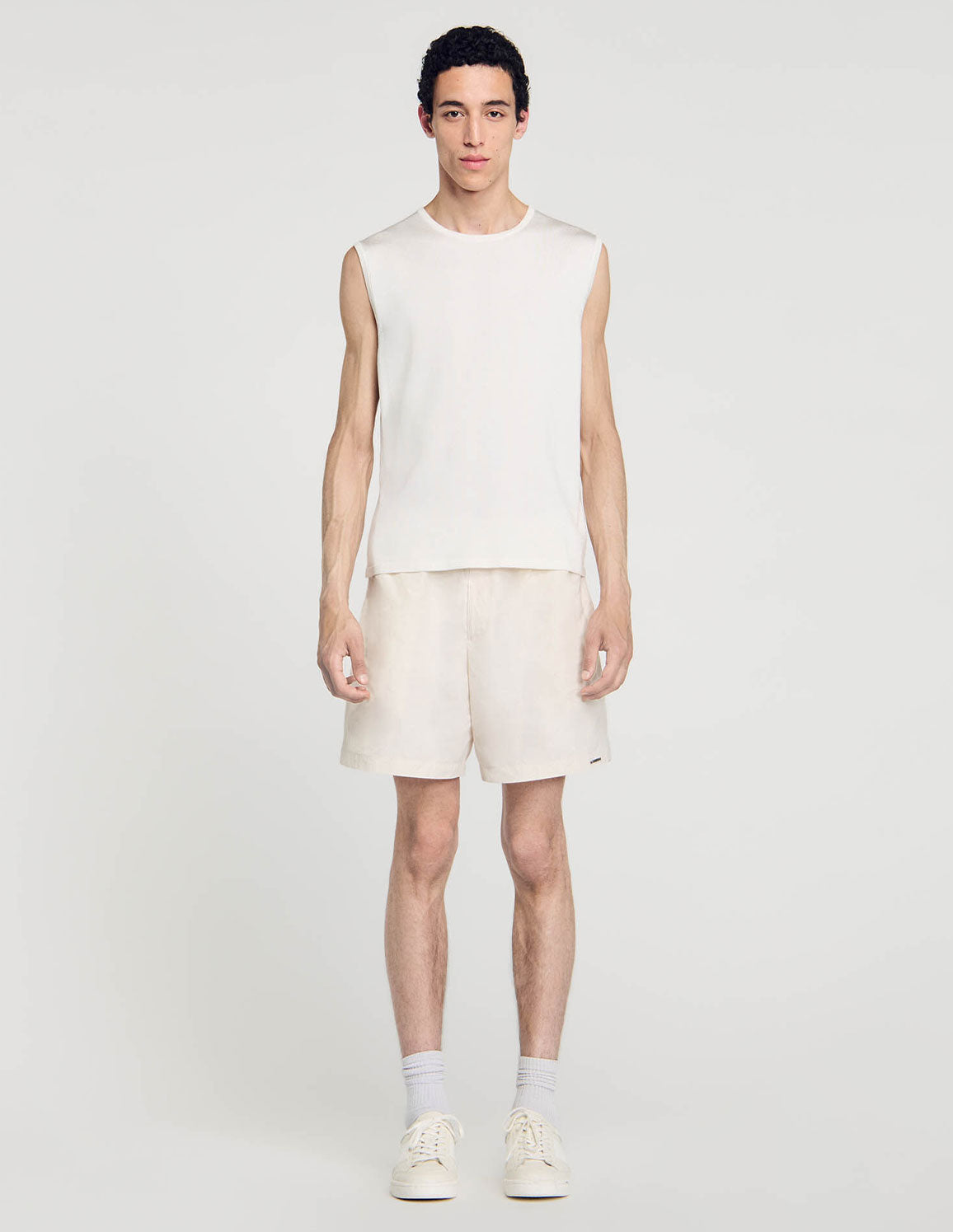 Off White