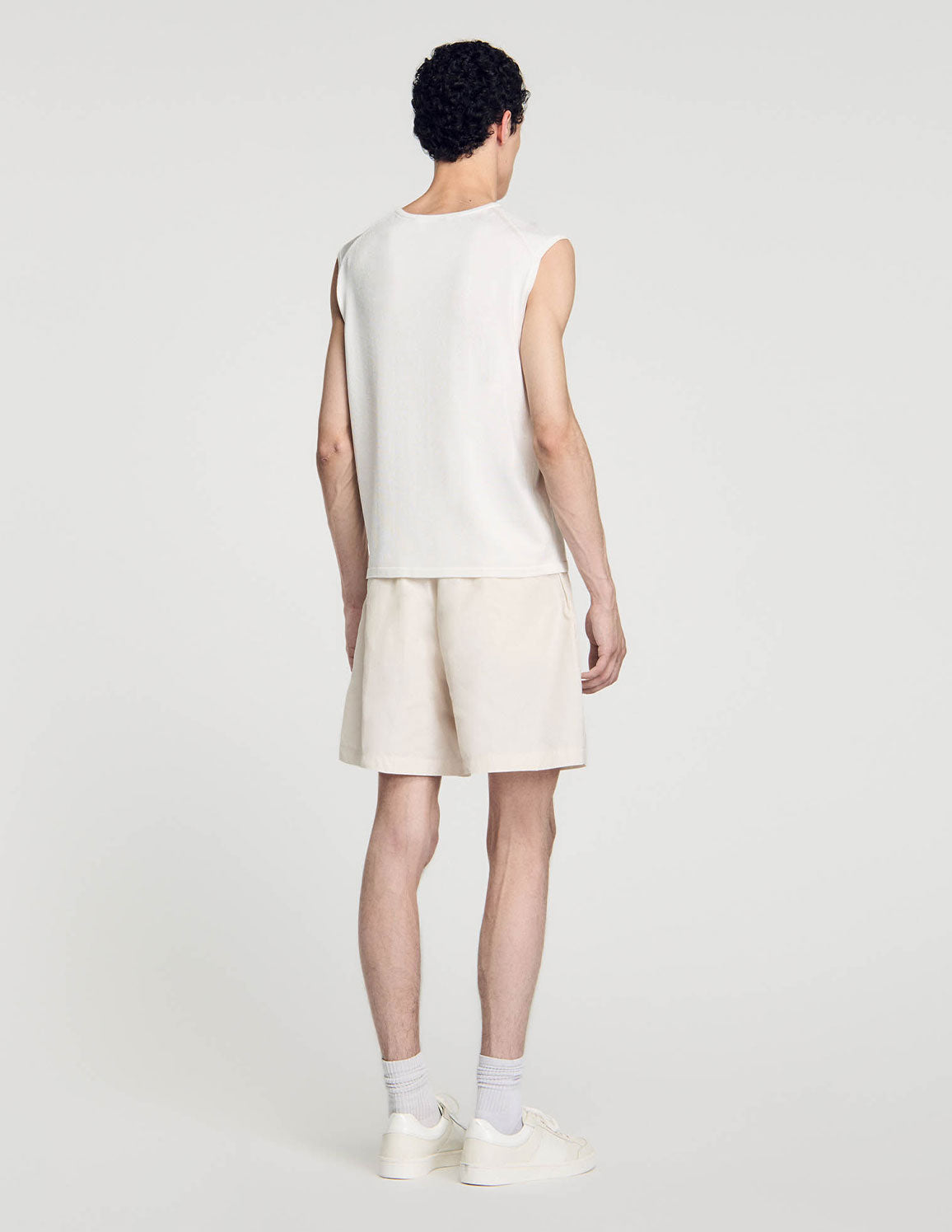 Off White