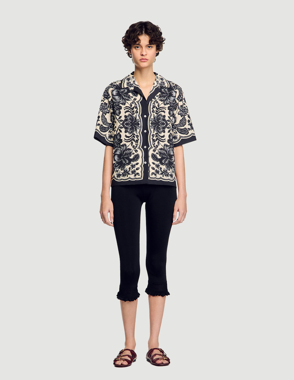 Ecru / Black