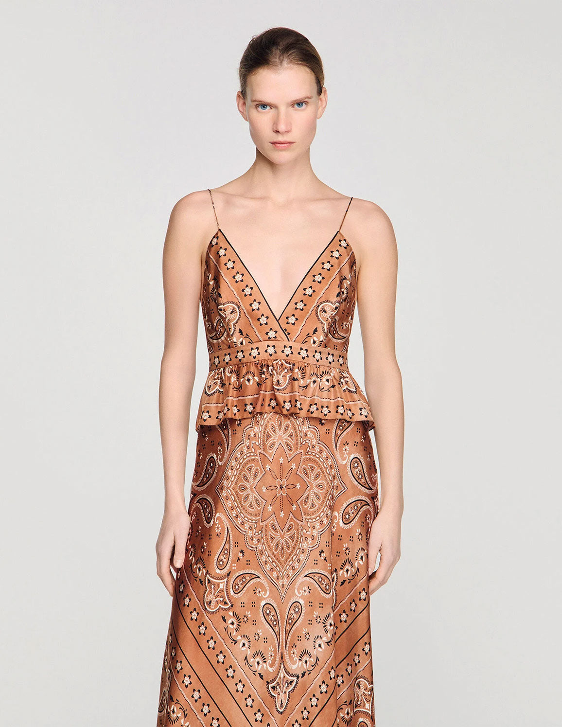 Brown / Black
