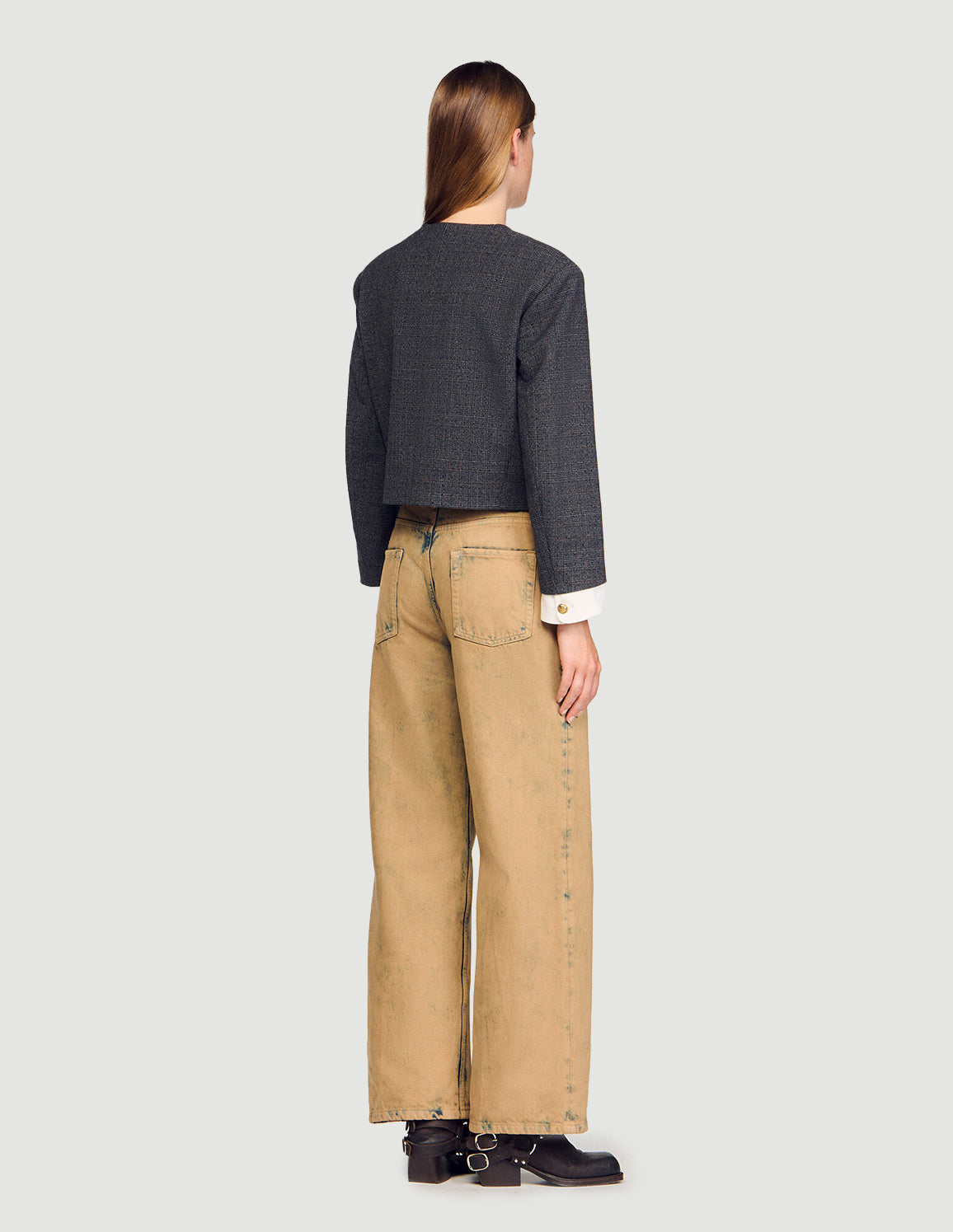 Grey / Brown